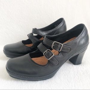 Clark’s Artisan Black Heels